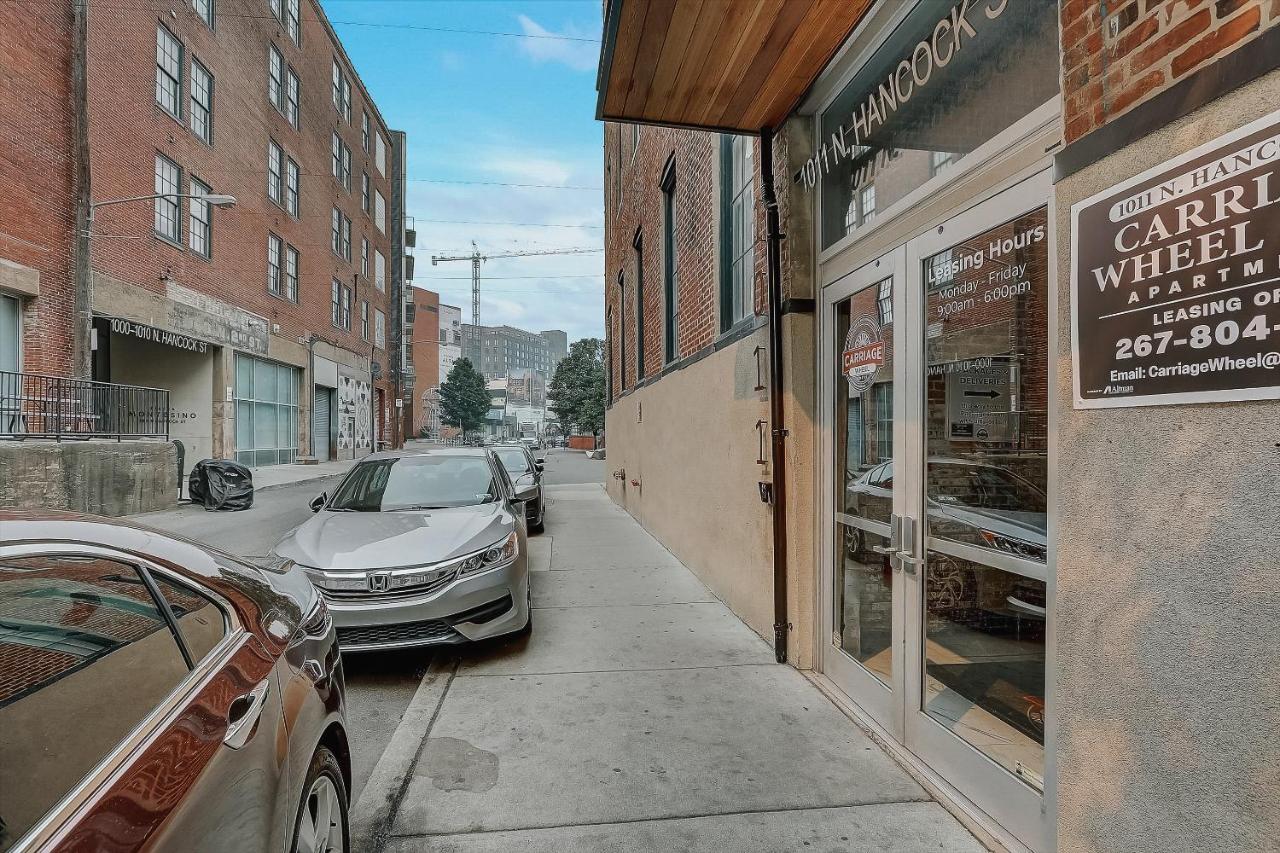 Frontdesk I Carriage Wheel Lofts Apts Philadelphia Daire Dış mekan fotoğraf