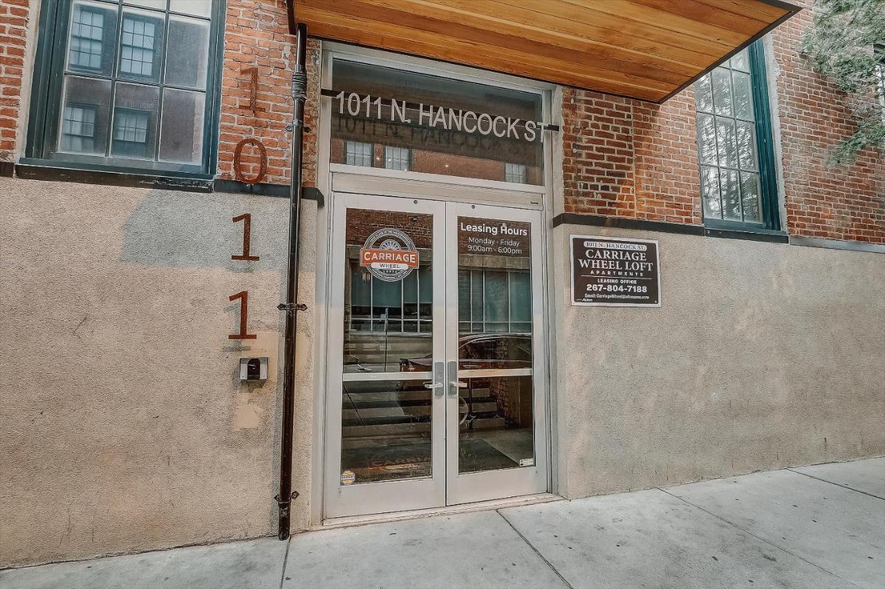 Frontdesk I Carriage Wheel Lofts Apts Philadelphia Daire Dış mekan fotoğraf